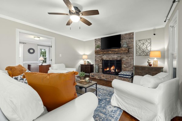 How do you make a statement with bold patterns in UK home decor?